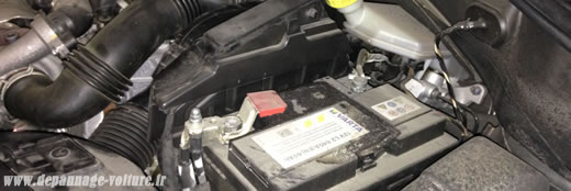Dépanner une voiture en panne de batterie depanner une voiture en panne de batterie